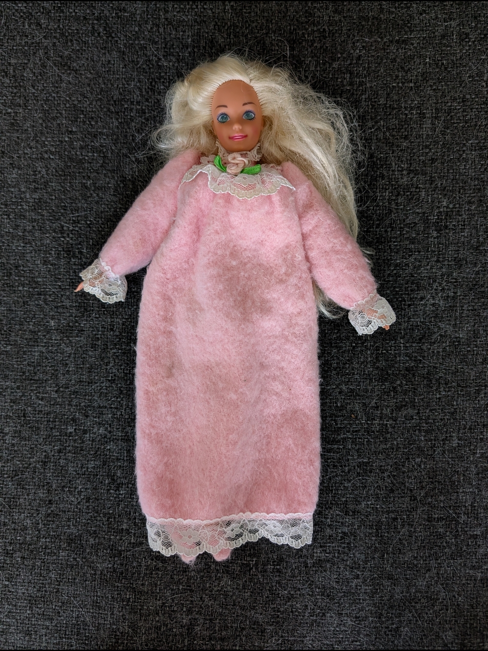 1993 Mattel Bedtime Barbie